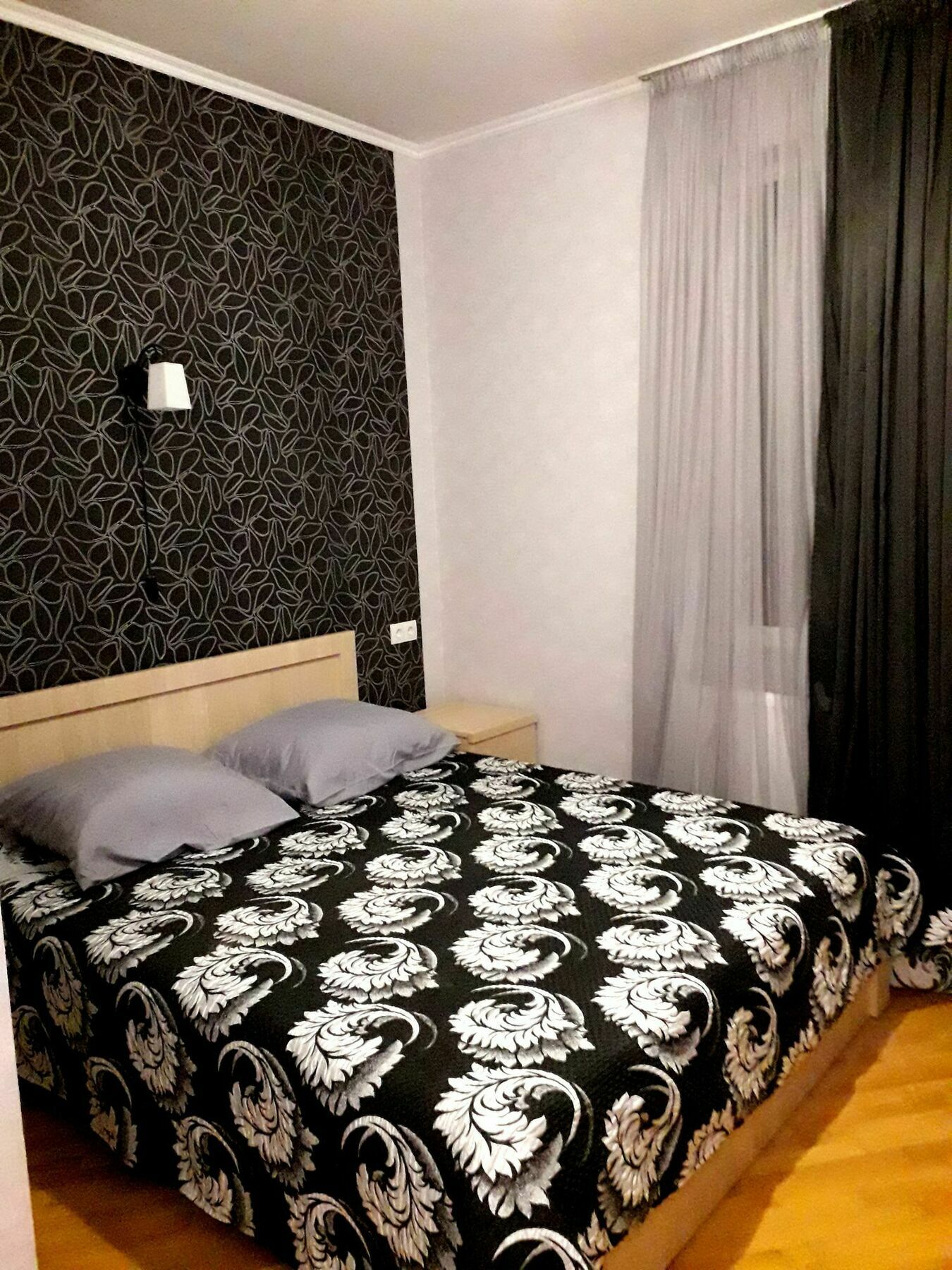 Gnt+ Hotell Tbilisi Eksteriør bilde